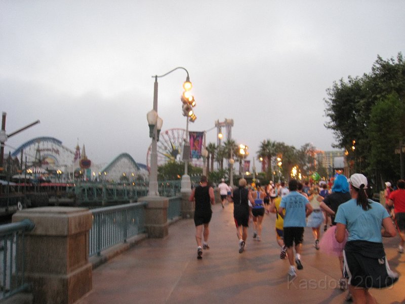 Disneyland 2010 HM Race 0230.JPG - In the center of the park. Pretty sure that is "California Adventure" with the big rides.